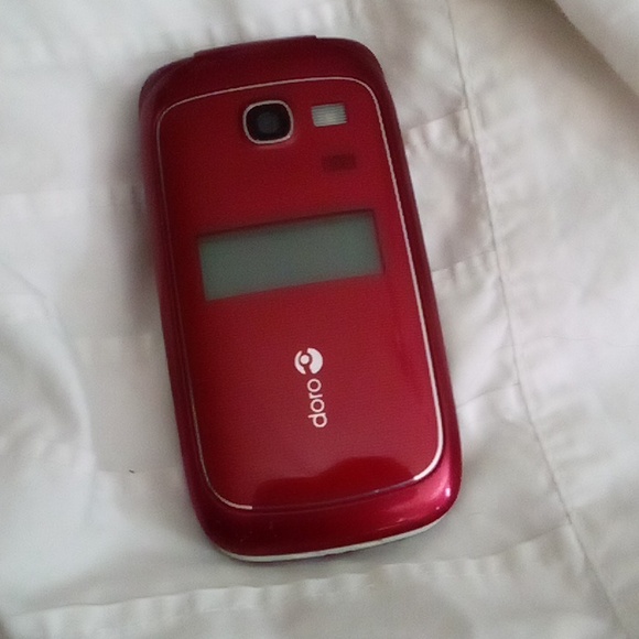 Doro FLIP PHONE - Consumer Cellular Excellent working condition - Picture 12 of 15